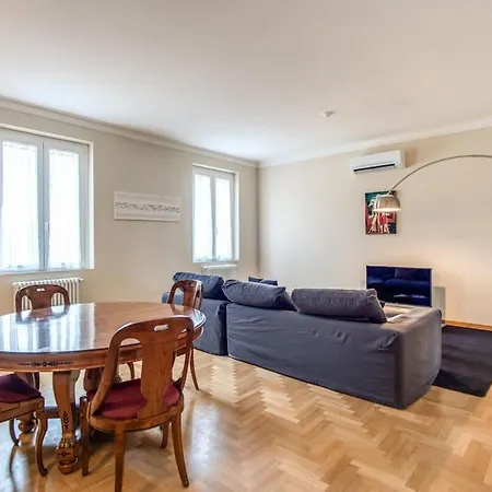 Borgo Vittorio 2 Bdr 2 Bath St Peter's Rome