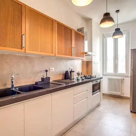 Borgo Vittorio 2 Bdr 2 Bath St Peter's 아파트 로마