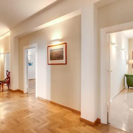 Borgo Vittorio 2 Bdr 2 Bath St Peter's * Rome