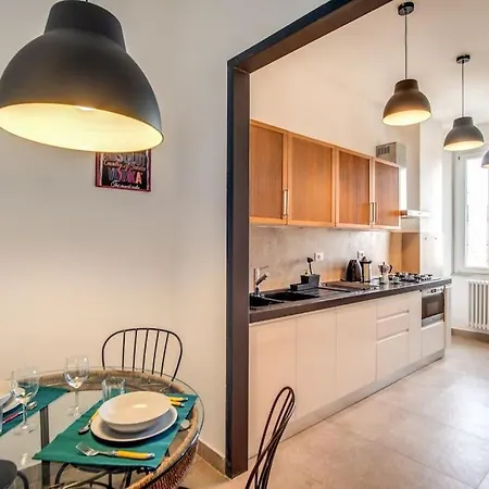 Borgo Vittorio 2 Bdr 2 Bath St Peter's Apartment *